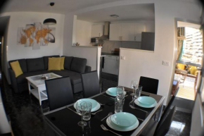 Spacious, 2 BR/2 BA, 3 Min walk to the beach